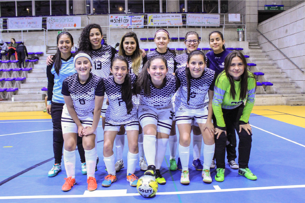 El equipo femenino alcanzó el subcampeonato en fútbol sala