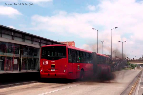 Altos niveles de contaminación se registran antes del Día sin Carro en Bogotá