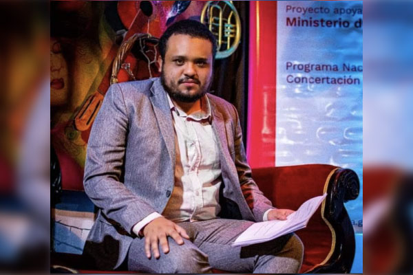 Egresado centralista gana el Premio Nacional de Poesía “Obra Inédita”