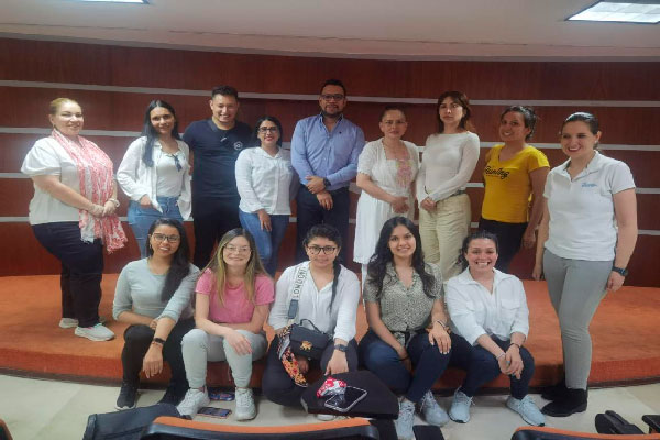 Misión académica internacional como opción de grado en Veracruz, México