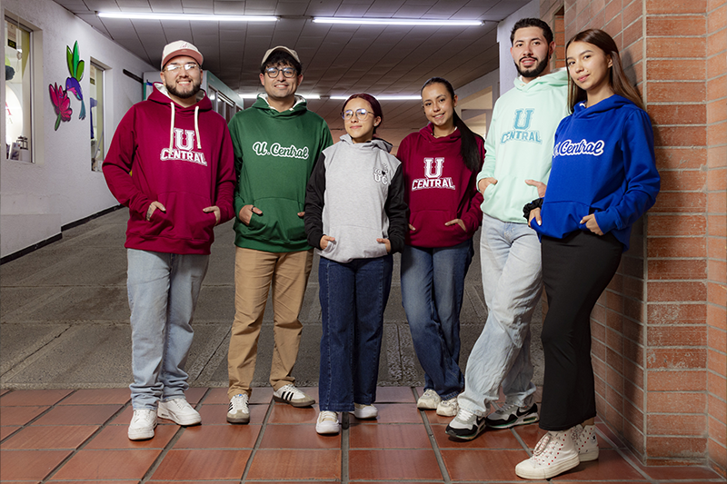 Hoodie Nuevo 