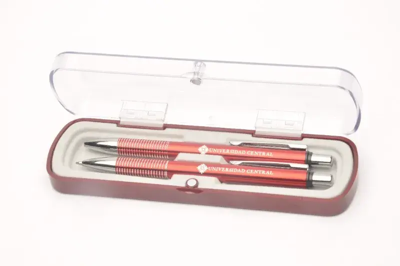 Estuche de esfero y portaminas