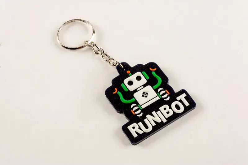 Llavero Runibot
