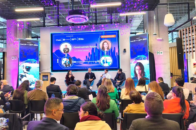 UCentral y Centro de Innovación se unen por el desarrollo empresarial