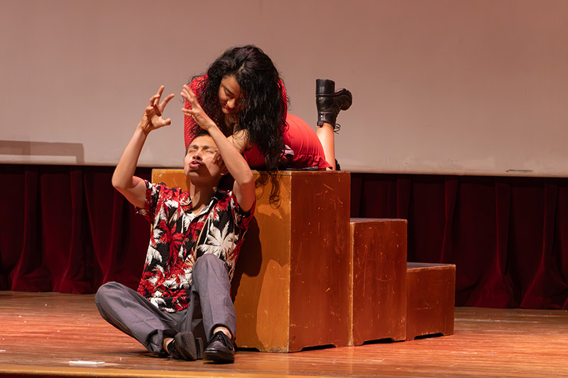 Teatro unicentralista