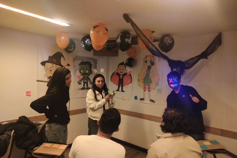 ¿Dónde aprender inglés en Bogotá? Cursos para hablar fluidamente