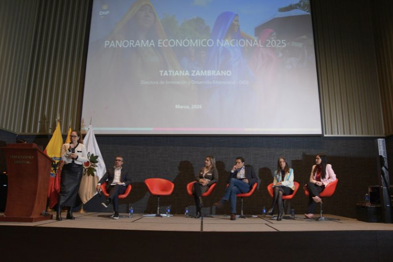 ¿Cómo crecer más y mejor? Expertos analizan la economía colombiana