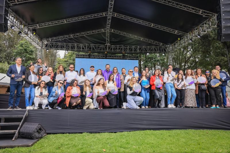 UCentral recibe Sello de Igualdad por su compromiso con la equidad