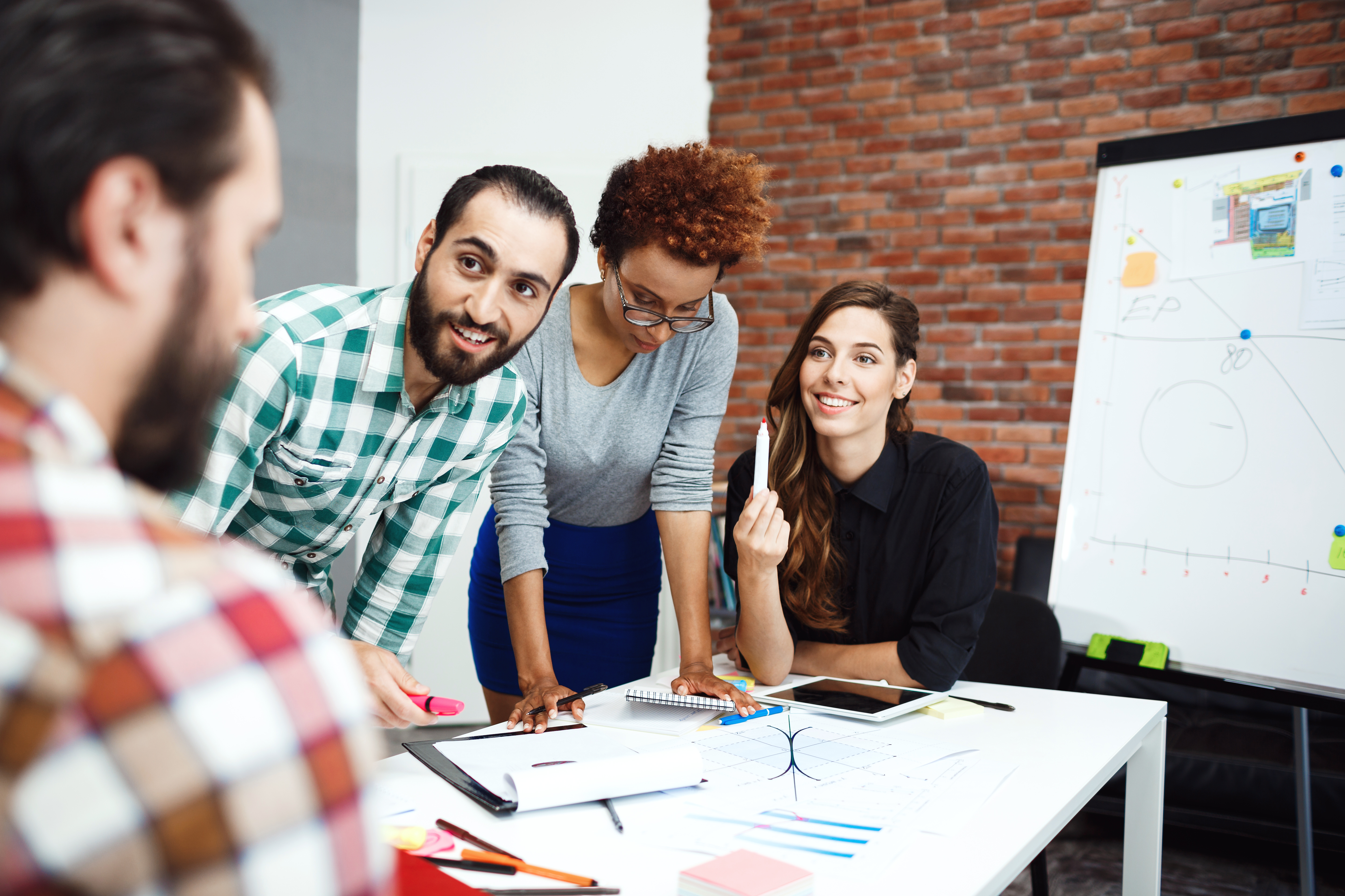 Lidera proyectos que cambian organizaciones.
