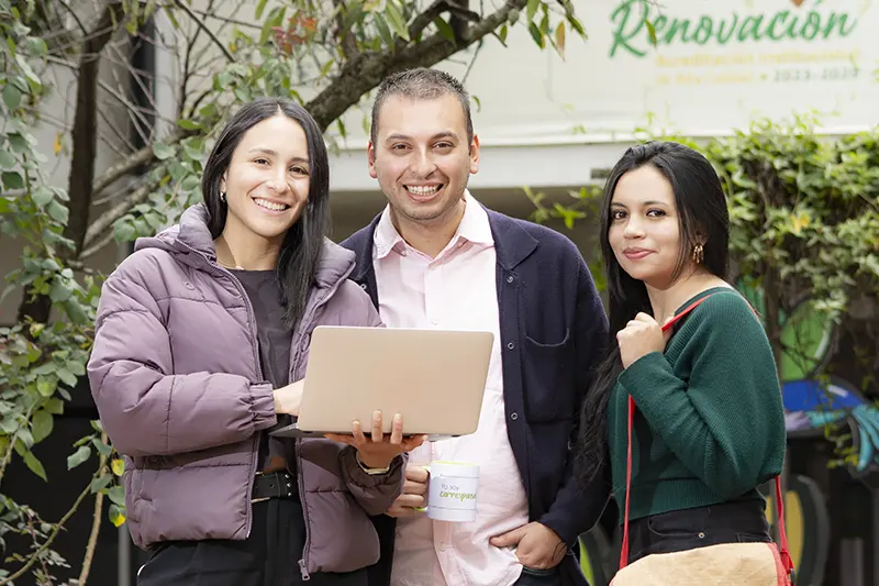Fortalecimiento de competencias blandas y emprendimiento