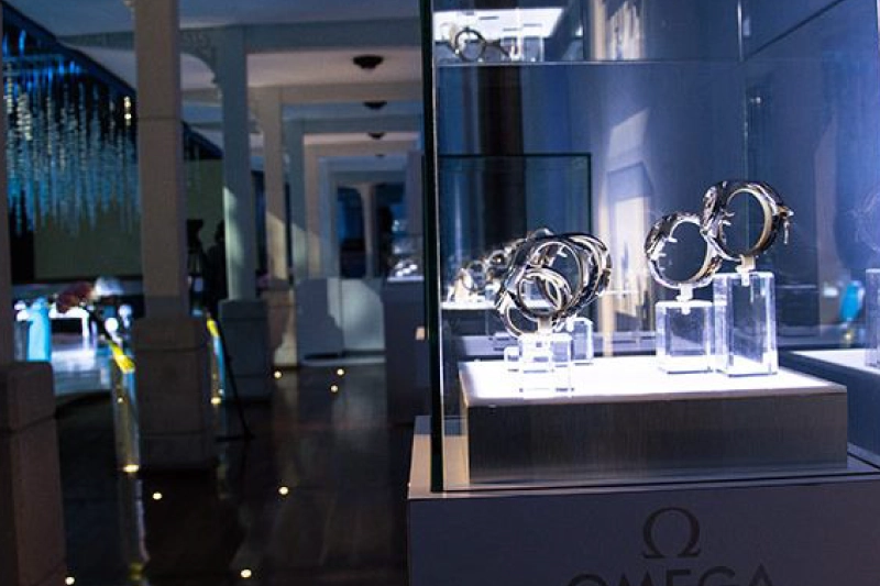 Lanzamiento Omega Aquaterra (2016)
