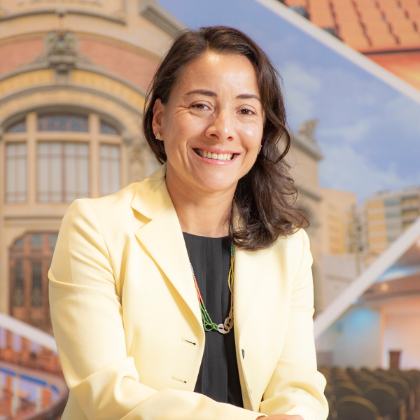 Directora del programa