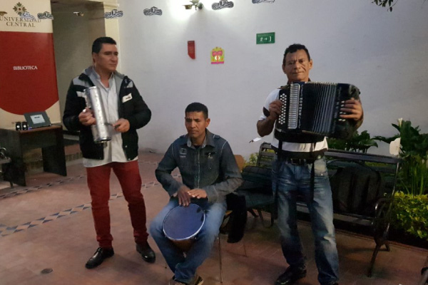 El grupo vallenato interpretó canciones destacadas del género.
