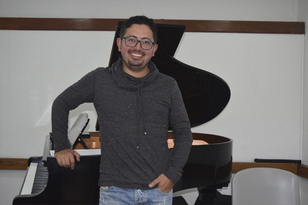 Rubén Darío Pardo Herrera, docente del Dpto. de Estudios Musicales 