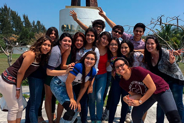 Estudiantes de Mercadología en la Universidad Cristóbal Colón