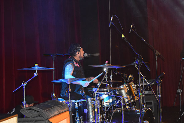Jaime Medina, baterista de Don Tetto.