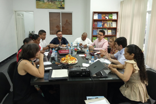 Reunión entre representantes de la UC y la Fundación Universitaria Uniclaretiana