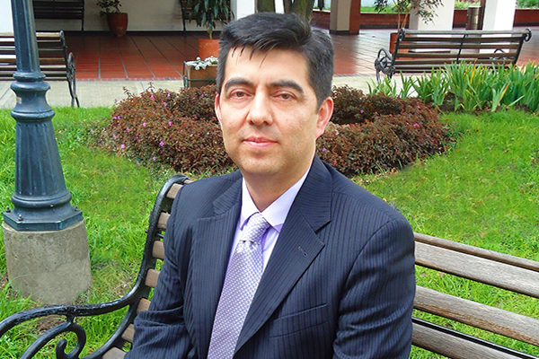 Óscar Herrera Sánchez, vicerrector académico
