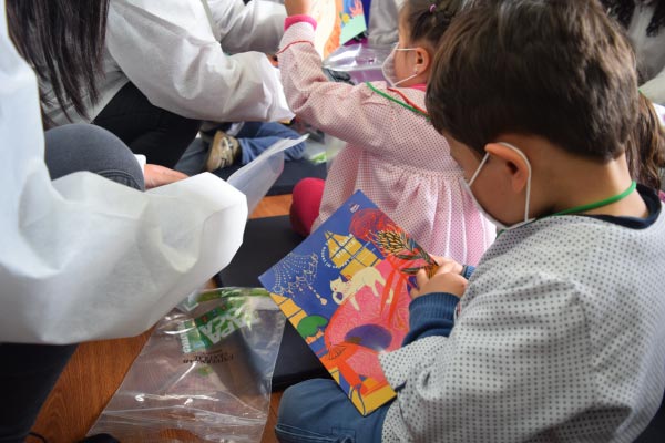 Diversión y aprendizaje en la Biblioteca infantil
