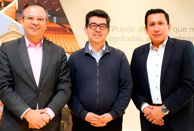 Día del Profesor: los tres vicerrectores honran la labor docente