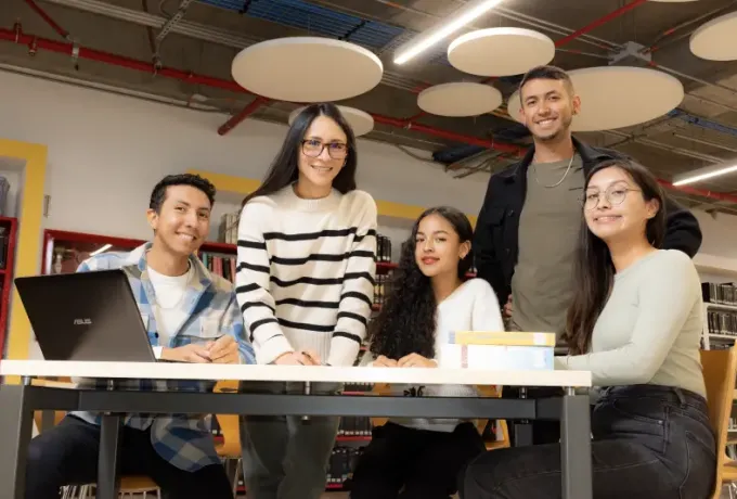 Doble programa en Publicidad y Comunicación Social y Periodismo